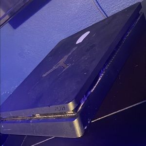 Playstation 4 Slim